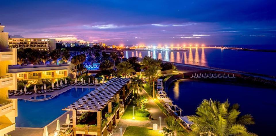 Vuni Palace Luxury Resort & Beach & Casino Kyrenia (Northern Cyprus) Exterior foto